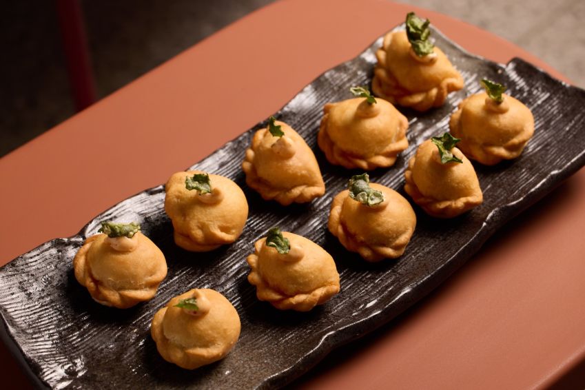 Hot Canapes (10 pcs, unless stated otherwise)