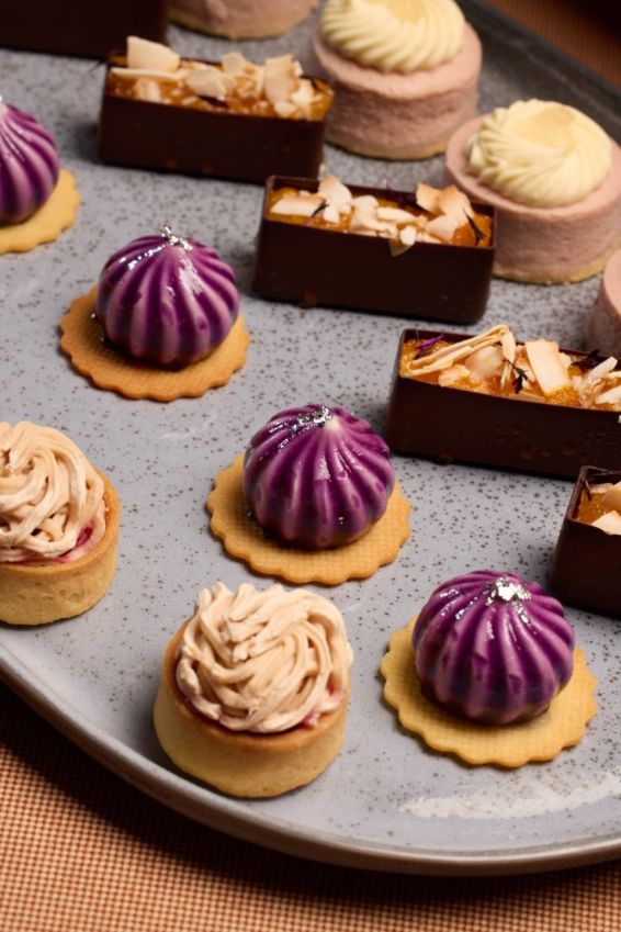 Mini Dessert Platter (serves 10)
