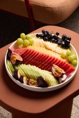 Fruit Platter (serves 10)