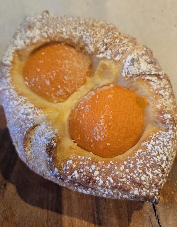 Danish - Apricot
