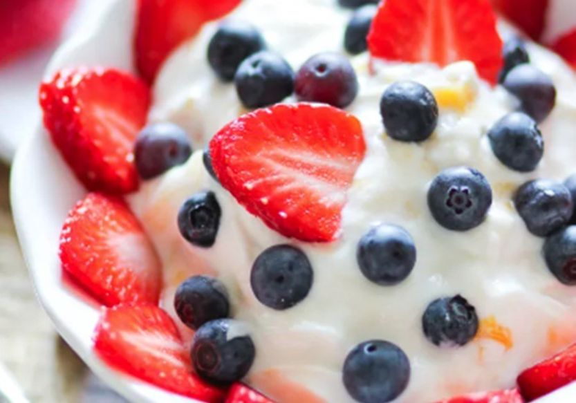 Yoghurt cups