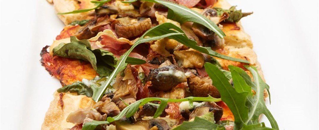 Sapore Roasted Mushroom, Prosciutto & Gorgonzola Pizza