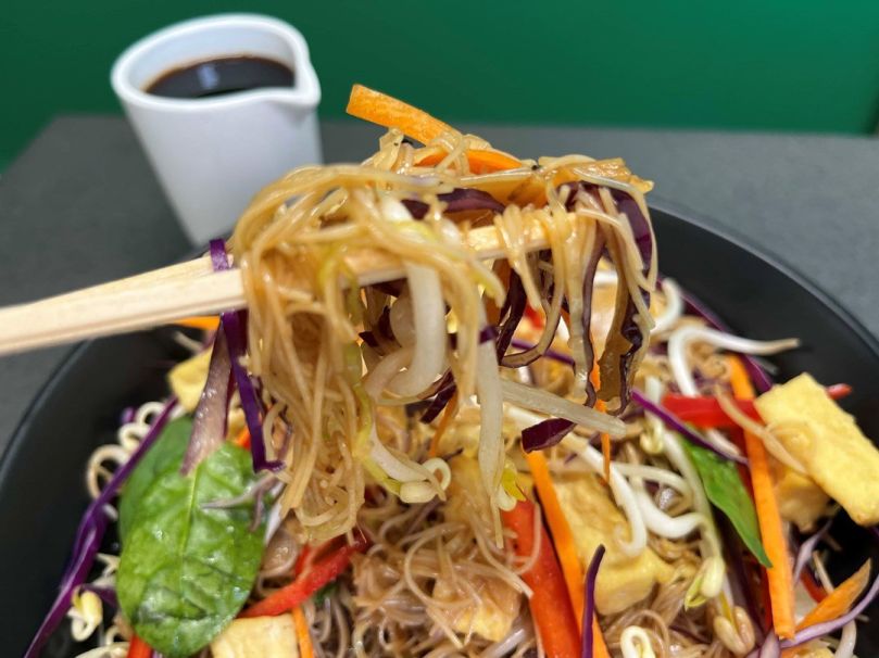 Thai see ew noodle salad - your choice of pan seared protein 450gm