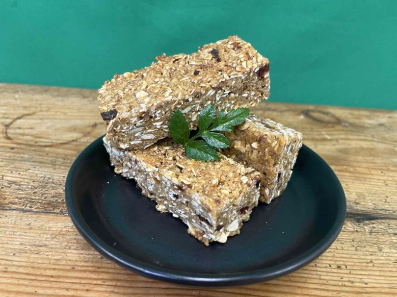 Muesli slice