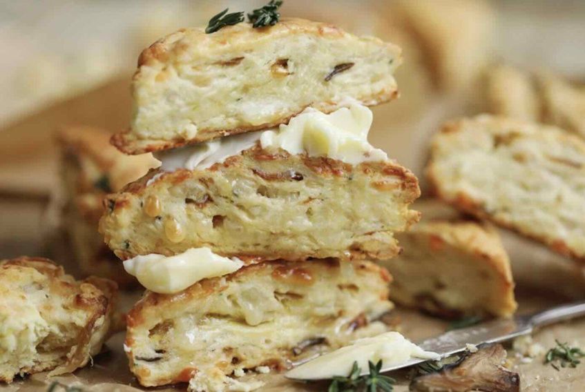 Caramelised onion scone, butter