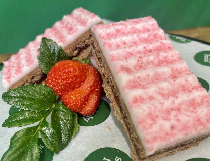 Raspberry Jam slice
