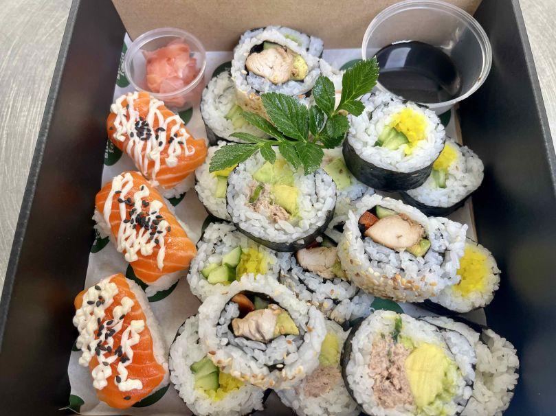 Large Sushi selection platter box, soy