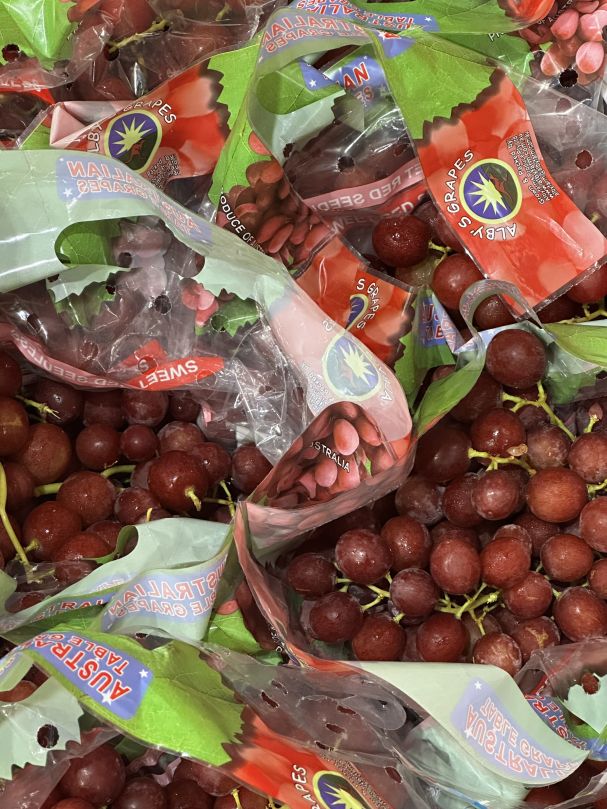 Grapes - Red (1kg)