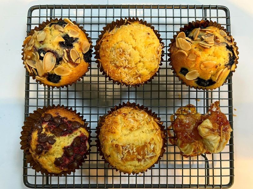 Mini muffins and pastries