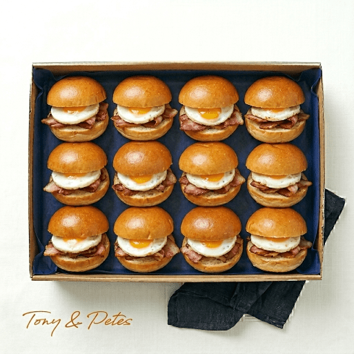 Bacon & Egg Breakfast Slider
