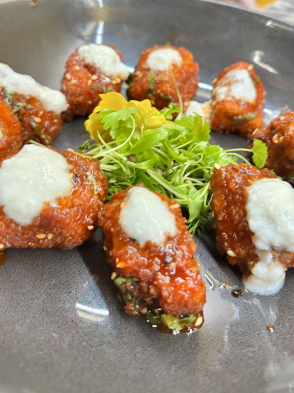 Crispy buttermilk panko chicken  w gochujang, honey & soy - W