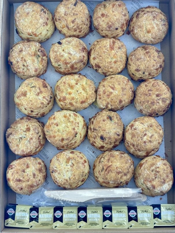 Savoury Cheese Scone (V)