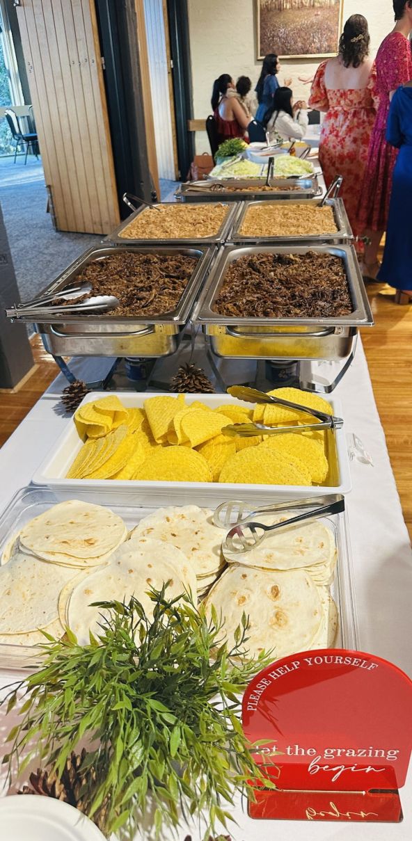 Hot Food Station - Mexican Burrito Bar