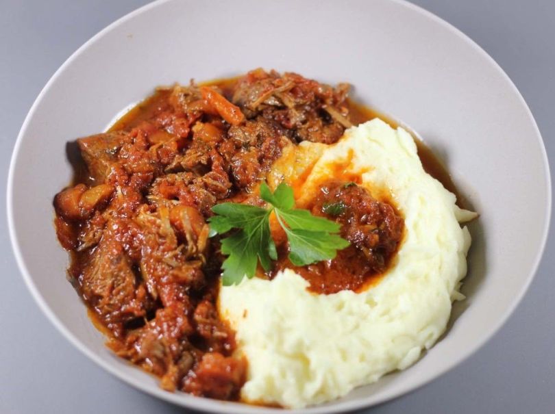 Platter - European Beef Ragu ***With equal quantity of steamed rice***