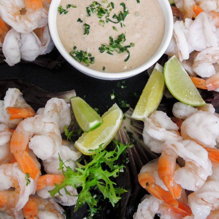 Platter - Poached Prawns with our famous dill & chipotle aioli (1.4kg)
