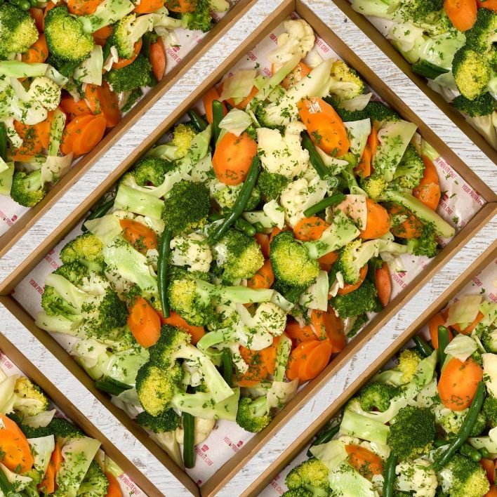 Steamed Seasonal Vegetables (serves 10 -12)