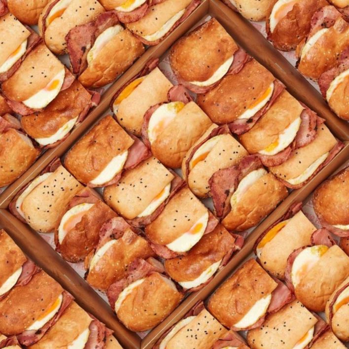 Turkish Roll Box - Brekky Bacon & Egg Platter (Large) (Warm)