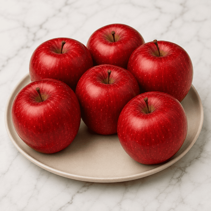 Whole fruit - red apple